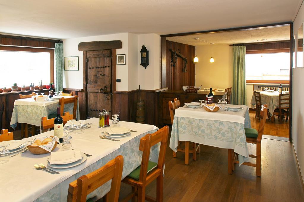Oulx Hotel Biancaneve מראה חיצוני תמונה